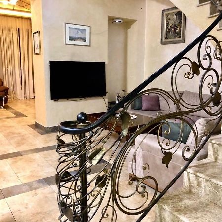 Luxury Tumanyan Apartment 耶烈万 外观 照片