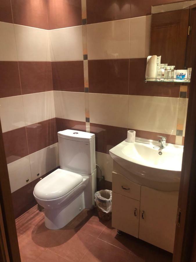 Luxury Tumanyan Apartment 耶烈万 外观 照片
