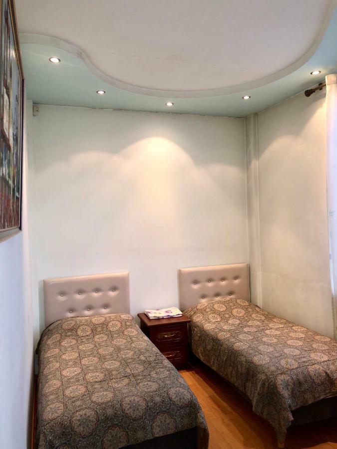 Luxury Tumanyan Apartment 耶烈万 外观 照片