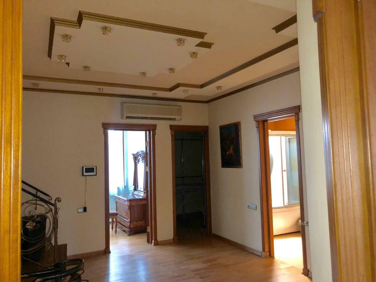 Luxury Tumanyan Apartment 耶烈万 外观 照片